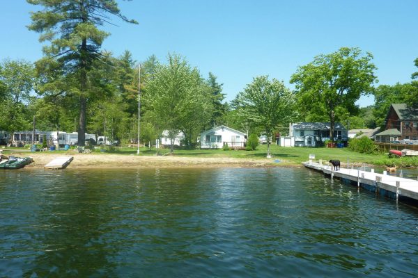 BerrysGrove-Lake4-HappyGrounds