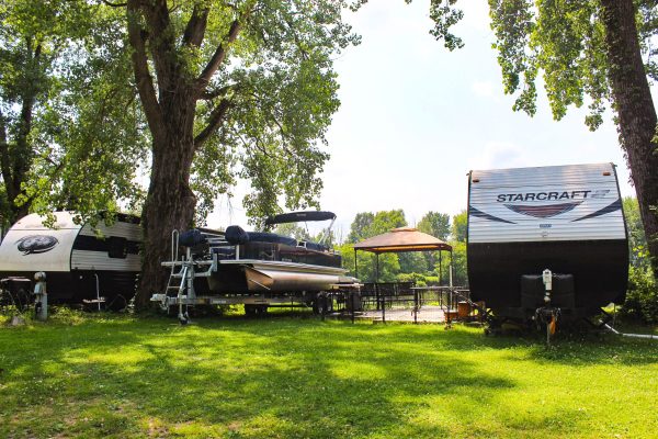 HappyGrounds-Riverbend-WEST-Riverfrontsites-3