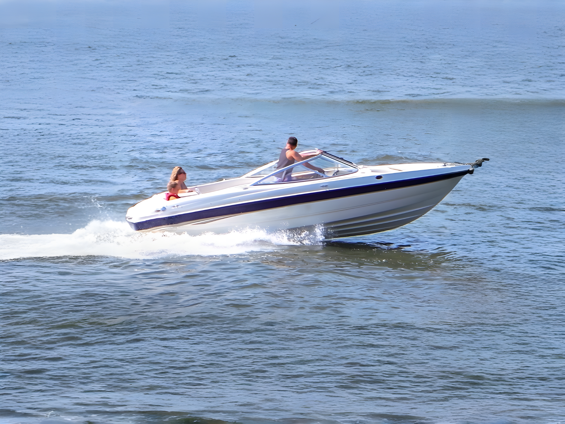 Boating in KingsBay Campground