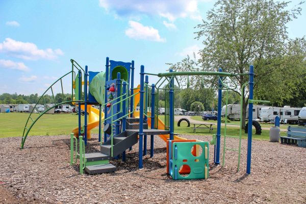 HappyGrounds-Riverbend-East-Playground-2