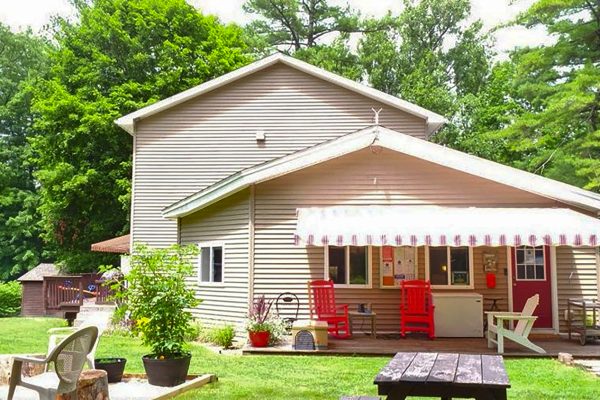 HappyGrounds-BonnieBrae-FullyStockedCampStore