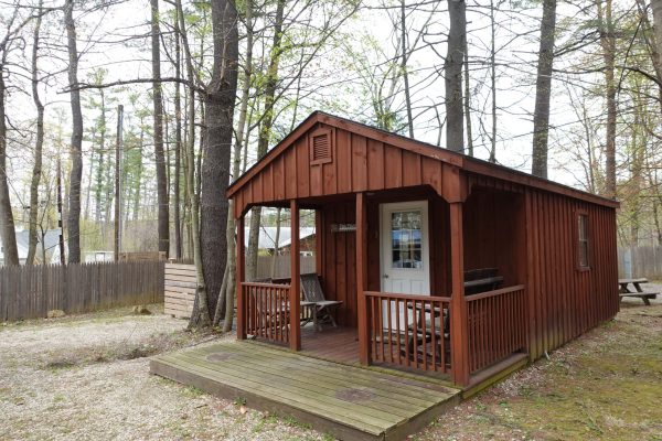 Bonnie-Brae-Campground-Spring-2026-Cabins-Exterior-4