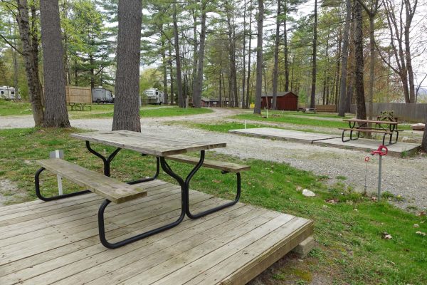 Bonnie-Brae-Campground-Spring-2026-RV-Sites-2-Picnic-Table